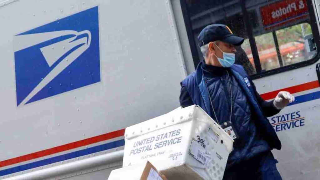 Postal union complaint alleges Longview worker removed over mask debate