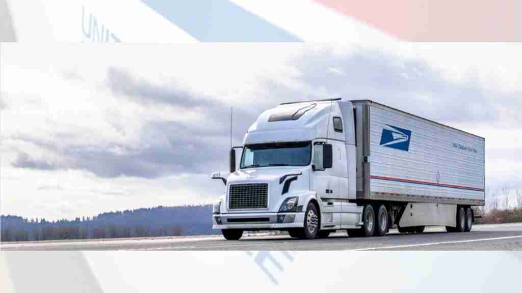 Truckers Expect Softer Holiday Shipping on Waning Retailer Demand