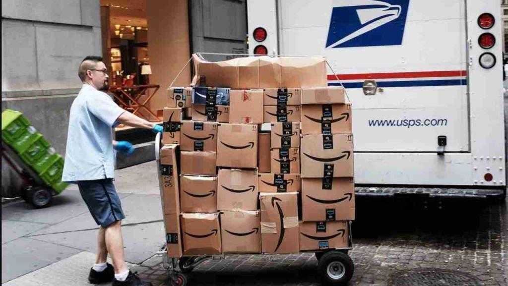 As Package Deliveries Surge, So Do the Risks Drivers Face From Extreme Heat