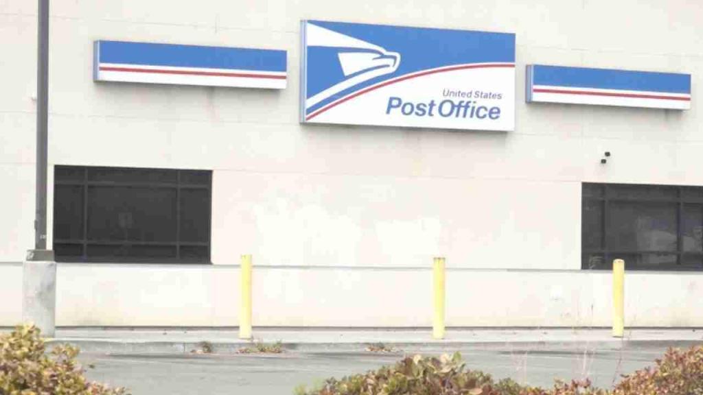 Residents complain about lack of maintenance at Earl B. Gilliam Post Office