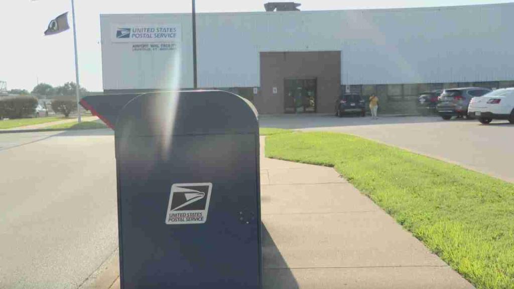 Louisville expresses concern after mail thefts, postal worker robberies