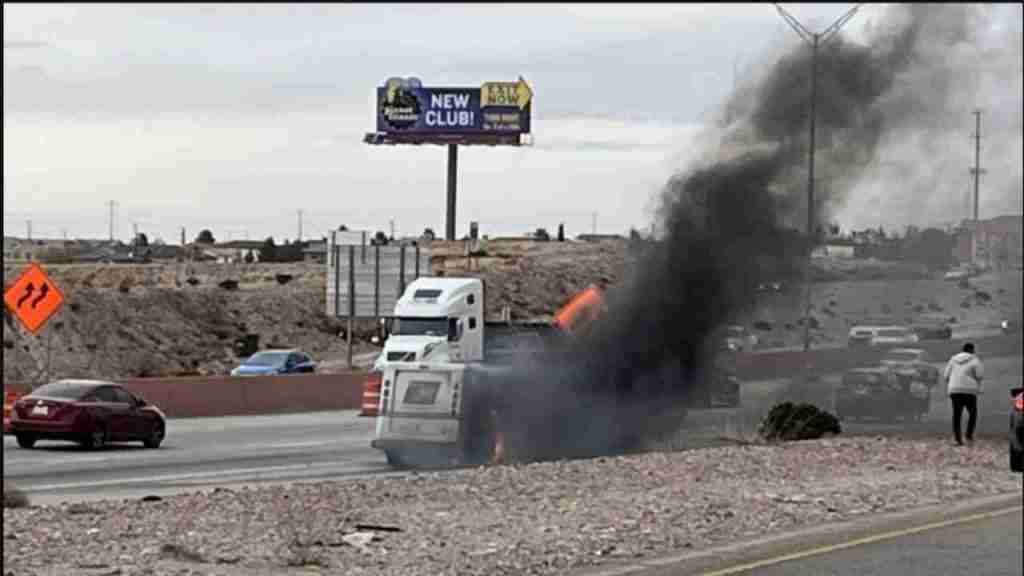 Mail truck catches on fire in El Paso TX