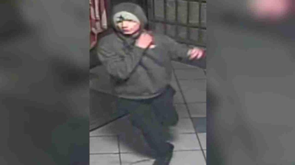 $10K reward offered for man who broke into DC post office on New Year's Day