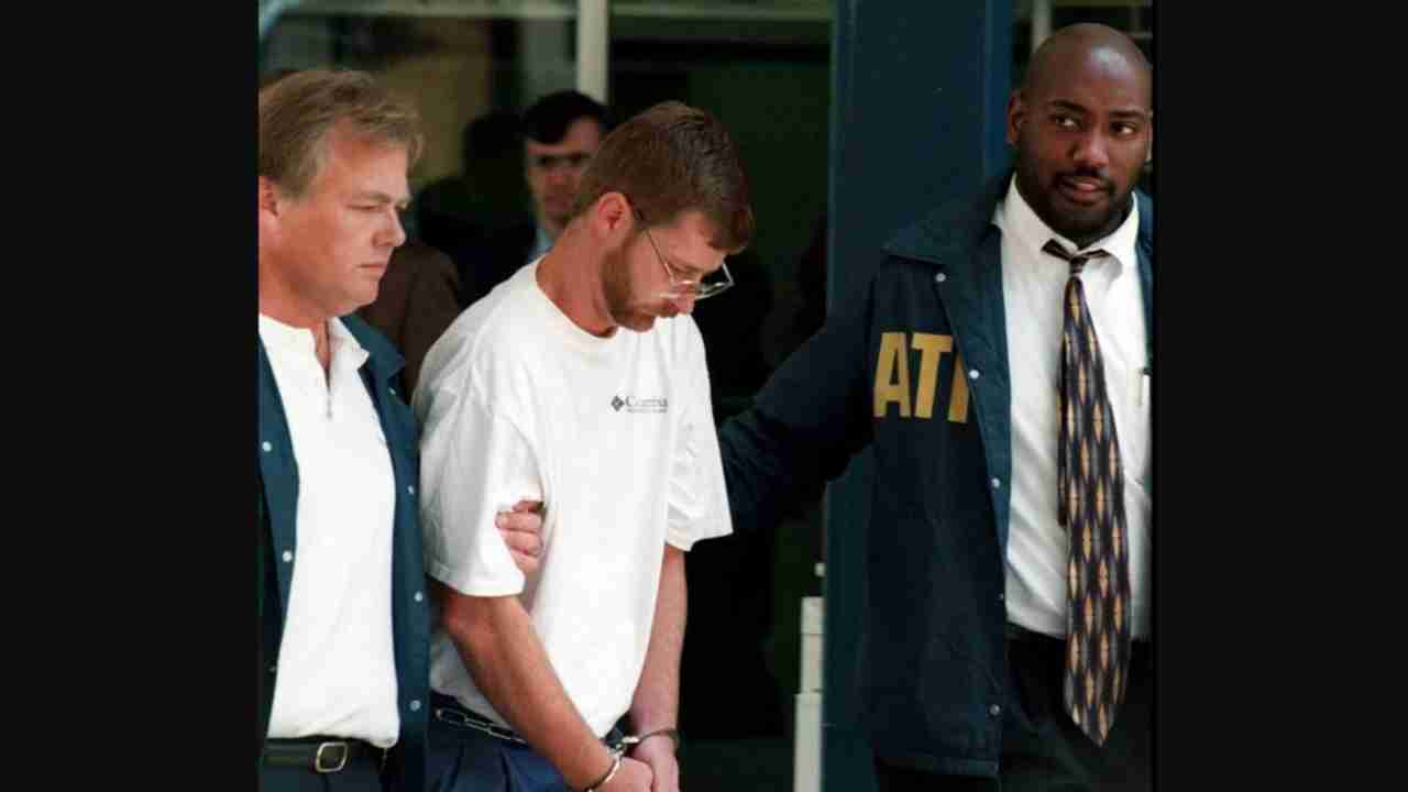 Convicted 1990s North Carolina mail bomber resentenced