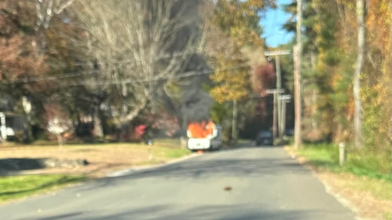 MAIL DELIVERY TRUCK FIRE - WOODSTOCK, CT