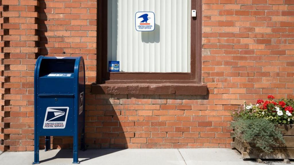 USPS reminds postal workers that ethics rules apply both during and after USPS employment