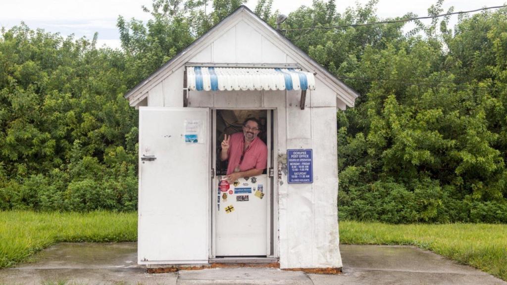 Ochopee postmaster finds unexpected joy working at America's smallest post office