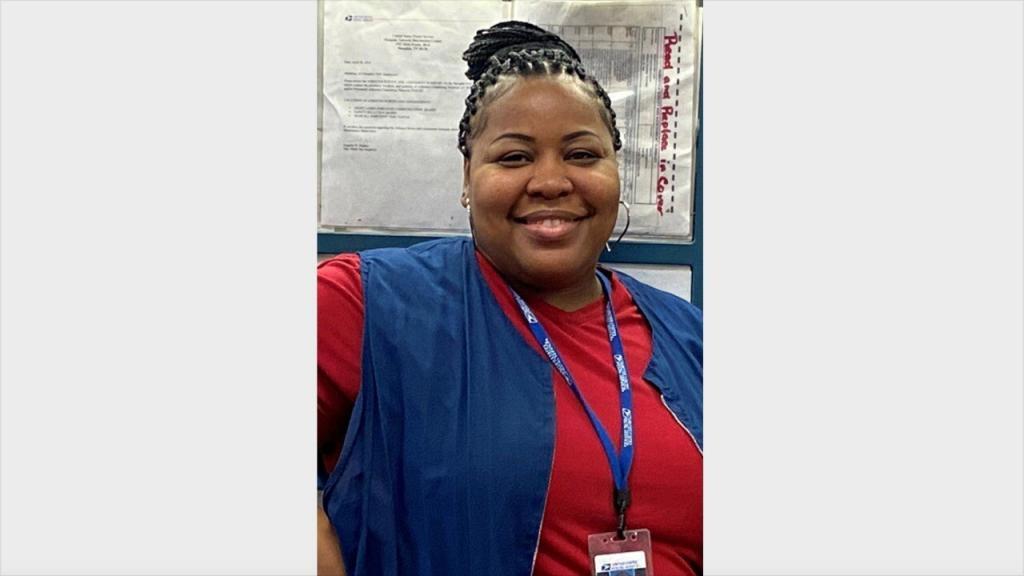A postal employee successfully performed the Heimlich maneuver on a choking co-worker