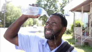 USPS carrier dies of possible heat-related illness while working Dallas route