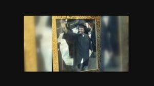 Search on for whoever shot, killed Off Duty U.S. Postal employee in Bronzeville