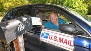New Salem contract mail carrier retiring after 40 years on the route