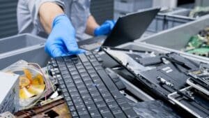 Postal retail and delivery employees can compete to find old postal equipment