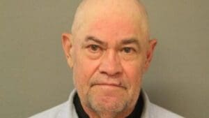 U.S. postal worker charged with driving drunk, trying to bribe arresting CPD officers