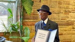 From mailboxes to memories: 86-year-old Cleveland mail carrier retires after 66 years