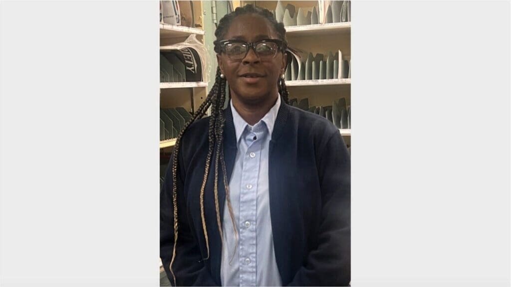 This carrier’s call to report a fire helped save a life