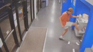 VIDEO: Man causes thousands in damages at San Marcos post office: police