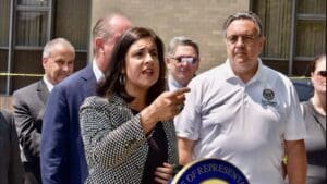 Staten Island politicians respond to uproar about mailbox removals at the Manor Road Post Office