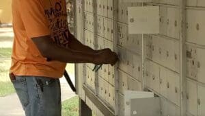 NE Harris Co. apartment residents fed up with months of mail disruptions after repeated break-ins