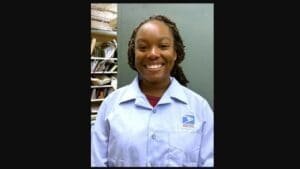 Radcliff postal carrier recognized for coming to aid of customer