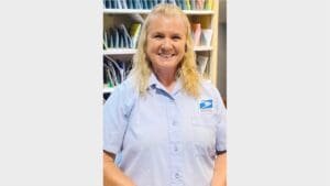 This letter carrier found a customer who had fallen on the side of a road