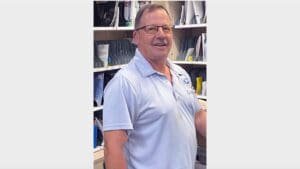 This letter carrier noticed a customer’s mail piling up