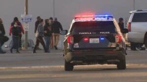 USPS employee suspected of killing coworker shoots self in Seattle after police pursuit