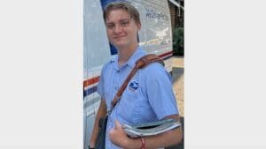 This letter carrier acted quickly to help a customer who had fallen off a ladder