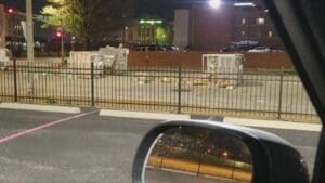 USPS semi truck caught dropping mail running red light in St. Louis