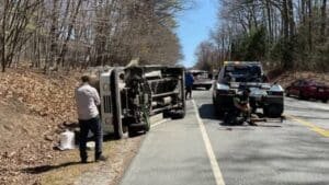 Mail truck rollover on Route 103 Sunapee sends driver to hospital