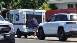 Posing as FedEx, Suspect Caught in Mail Theft Scheme