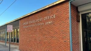 Postal Service to relocate Tropical Reef post office after carriers move to Pampano Beach S&DC