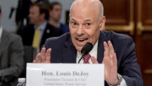 US Lawmakers' Concerns About Mail Ballots Are Fueled by Other Issues With Mail Service