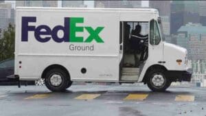 At Trump’s urging, USPS board to name FedEx official as postmaster general