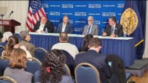 Video - Postal union leaders discuss USPS at National Press Club Event