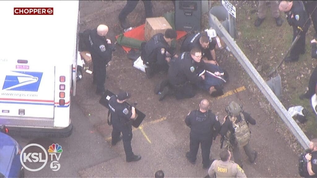 USPS responds after mail truck carjacked in Salt Lake City