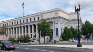 National Postal Museum to host guest artist program