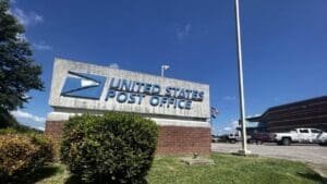 Postal Service expands employee safety efforts amid thefts, robberies