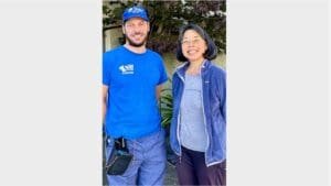 He saw a woman faint and went to help