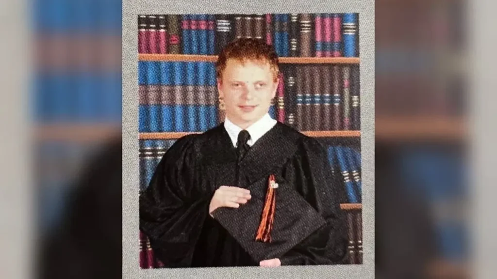 Warren community mourns loss of beloved postal worker in tragic crash