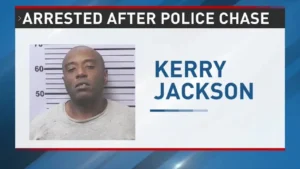 Postal worker comes face-to-face with driver after police chase ends in crash