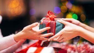 The 2025 Holiday Ethics Guide lays out the rules about giving and receiving gifts