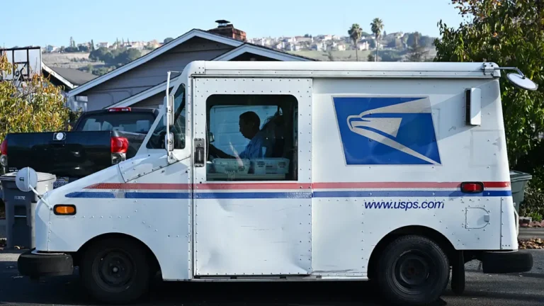 USPS Partners with company to test use of cameras in various delivery vehicles