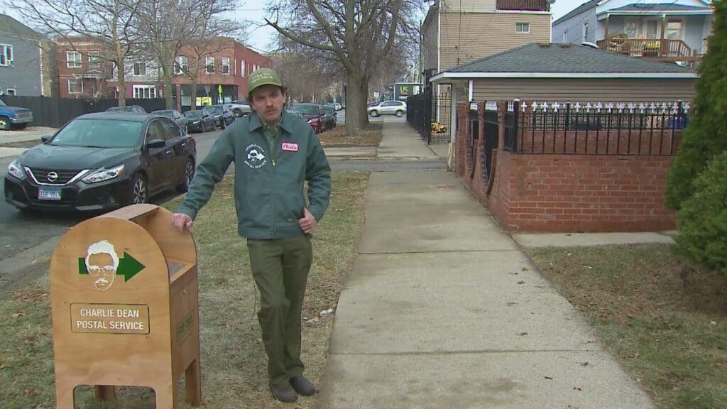 Rogue postman in Chicago offers unique mail service for brave messages