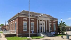 Is the historic post office in Lamar, Missouri, earmarked for disposal?