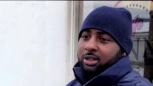 Postal Worker Drives 52 Miles After Work to Return Lost Wallet Found in -11F° Weather