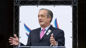 USPS must win higher-value, heavier packages, CEO says