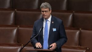 Kalamazoo-area postal workers ‘in tears’ over workplace culture amid delivery delays