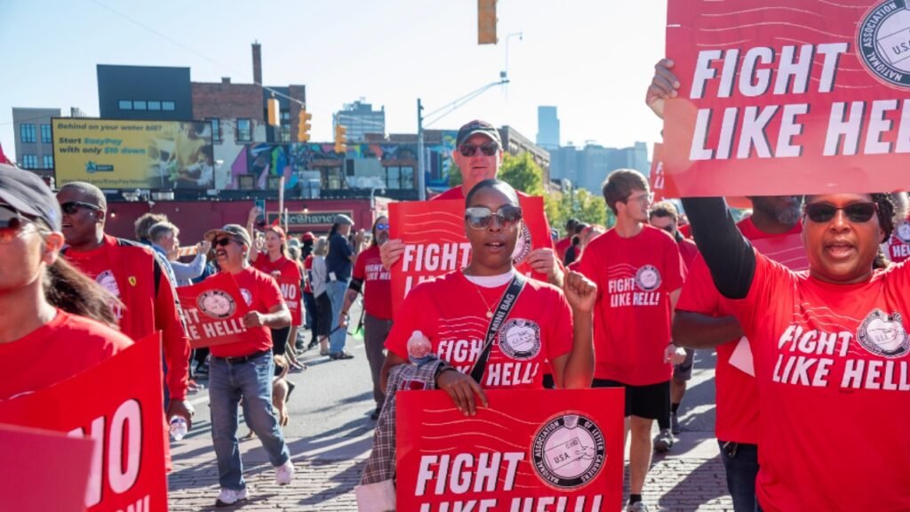 Letter Carriers Set to Deliver Change in Upcoming Union Election