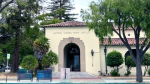 Palo Alto Post Office’s design tells a story