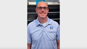 This carrier technician pulled a customer away from a house fire